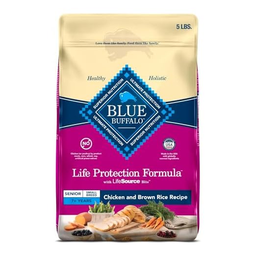 Blue Buffalo Life Protection Formula Small Breed Senior Dry Dog Food, Supports Joint Health and Immunity, Made with Natural Ingredients, Chicken & Brown Rice Recipe, 5-lb Bag