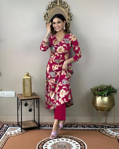 Image of GoSriKi Women's Cotton Blend Printed Kurta with Pant