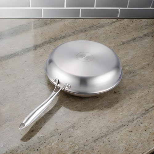 Cuisson uniforme à la chaleur avec notre poêle antiadhésive robuste - 8