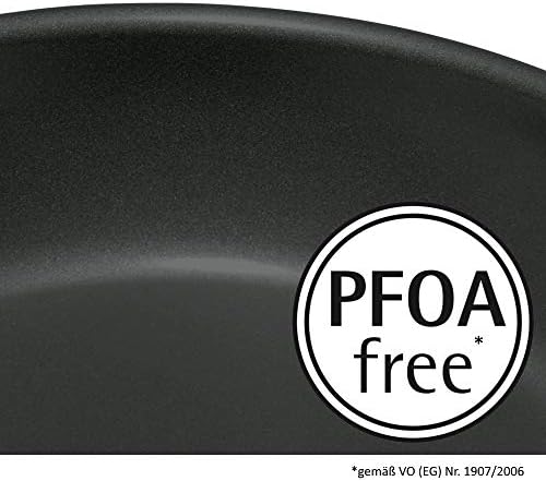 WMF Patelnia powlekana Ø 28 cm Ceradur Rim plastikowy uchwyt z trudnopalnymi środkami Cromargan® Ceradur ze stali nierdzewnej nadaje się do indukcyjnego mycia ręcznego
