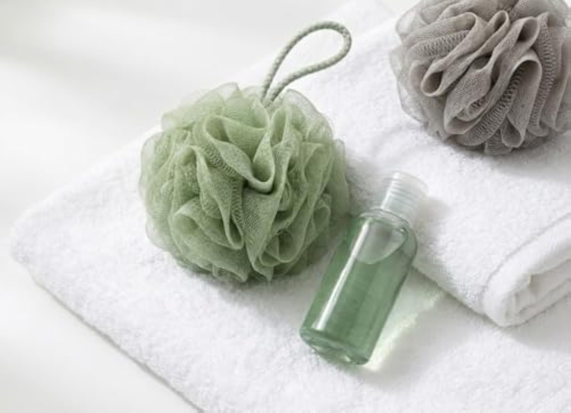Naxura Bath Sponge Round Loofah, Soft Mesh Scrubber