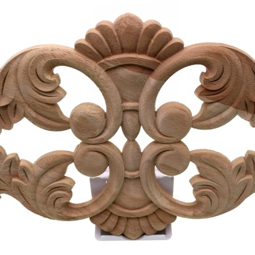 Porte d'armoire décorée grâce à cette applique en bois sculpté unique - 5