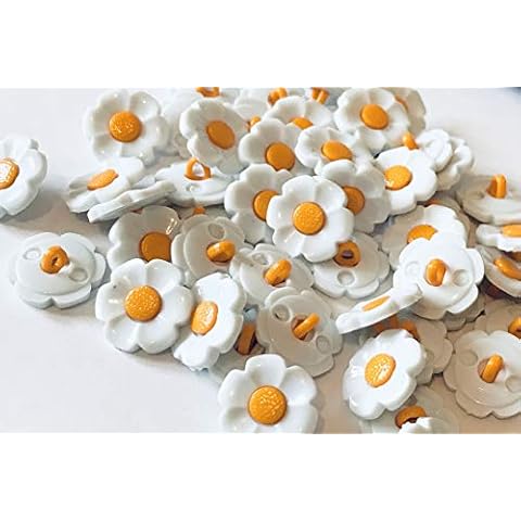 Sewing Essentials Online 10 White Daisy Flower Buttons 18mm 1.8cm ~ Free UK Postage ~ Cover