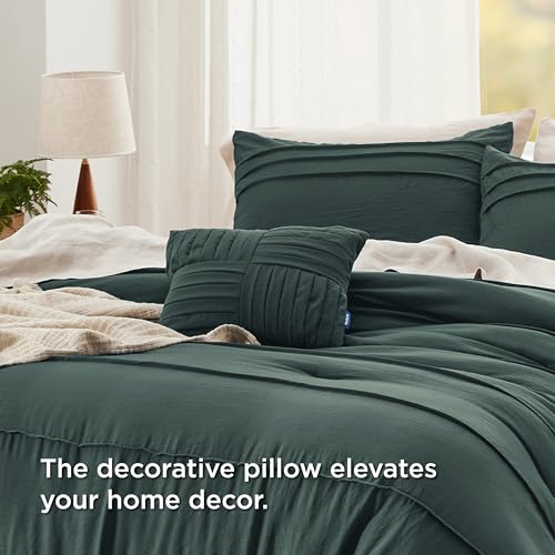 Image of Bedsure King Comforter Set - 4 Pieces Pinch Pleat Bed Set, Emerald Green Boho Bedding for All Season, 1 Soft Comforter, 2 Pillowcases, 1 Decorative Pillow