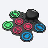 **Haut-parleur intégré avec plusieurs options de connectivité** : équipé d'un haut-parleur intégré de 3 W, ce tapis de batterie offre une sortie audio claire sans nécessiter d'équipement d'amplification externe. Le port de charge USB et la prise d'entrée audio MP3 offrent une connectivité polyvalente, vous permettant de jouer avec vos pistes préférées ou votre métronome. La batterie rechargeable de 1000 mAh prend en charge une pratique prolongée, tandis que la spécification d'alimentation d'entrée DC 5 V 1 A facilite le chargement via des connexions USB standard.