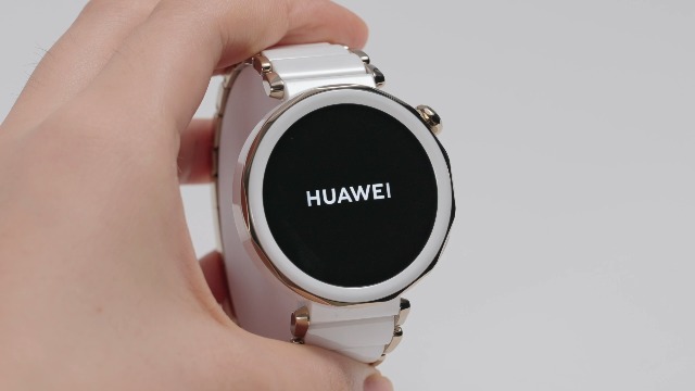 HUAWEI WATCH GT 5 Pro 46 mm Smartwatch for men, Titanium Alloy