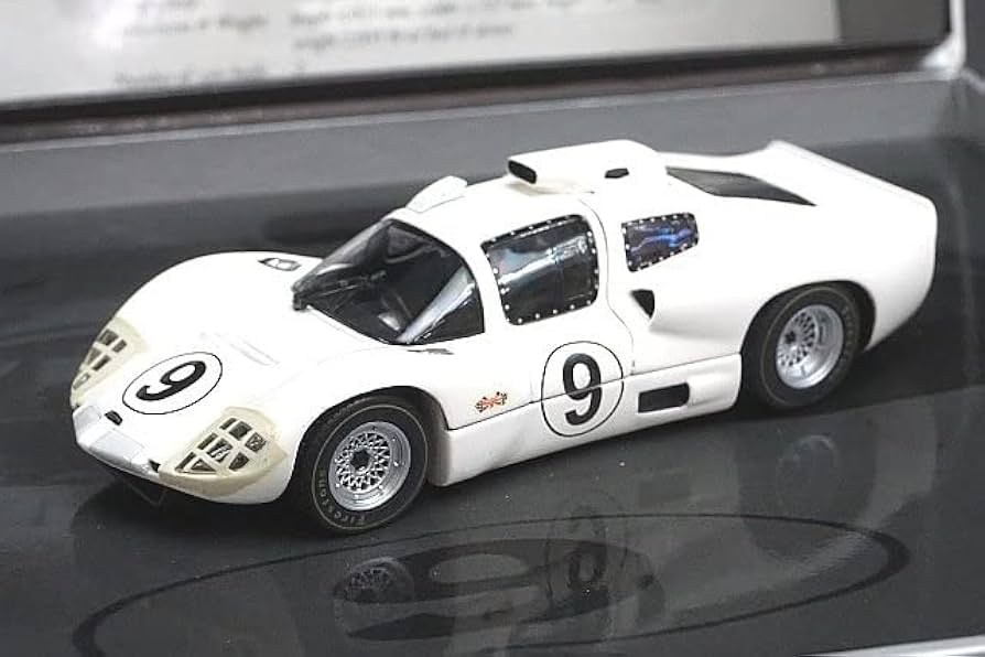 特価 MINICHAMPS (1/43) シャパラル 2D ニュルブルクリンク