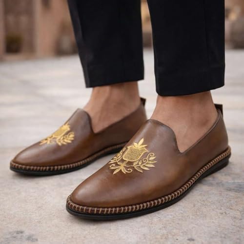 Image of Punjabi Mojaris Mens Shoes Cream Wedding for Groom,Traditional Indian Footwear Ethnic Peshawari Slippers