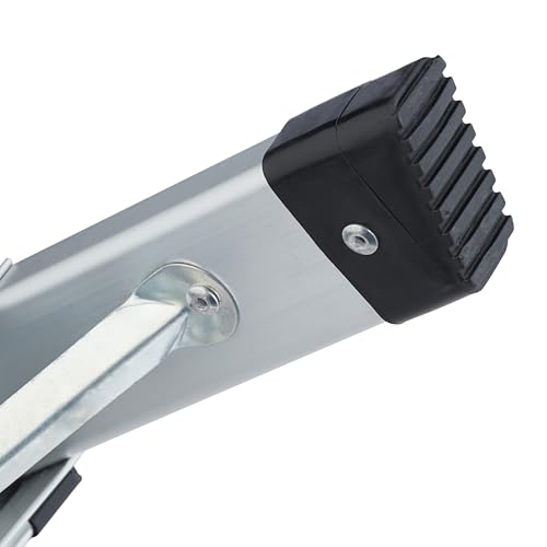 Relaxdays Trittleiter, 4 Stufen, klappbare Bockleiter, Alu, beidseitig begehbar, bis 120 kg, Stehleiter, Silber/schwarz