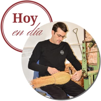 Mendi Strohbesen, Handwerklich Experten, 146 cm, 900 g.