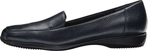 Image of Trotters Women's Jenn Loafer
