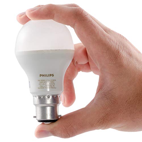 Image of Philips Stellar Bright 7 Watt LED Bulb, 5 Star Base B22 (Cool Day Light, Pack of 4)