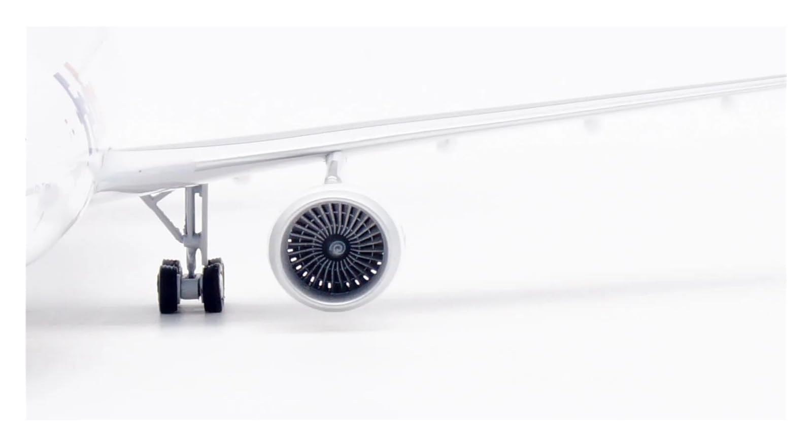 Amazon.co.jp: 飛行機模型飛行機おもちゃの飛行機模型 WB-A310