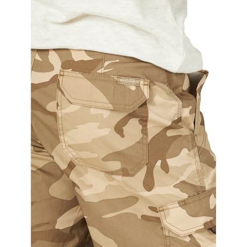 Image of Lee Men's Extreme Motion Crossroad Cargo Short