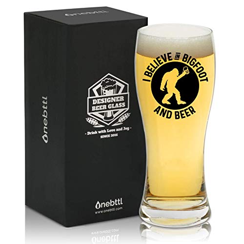 Onebttl Bigfoot Gifts for Men, Sasquatch Gifts, 15 oz Funny Beer Glass, Funny Idea for Bigfoot Sasquatch Lover, Great for Bigfoot Party - I Believe in Bigfoot