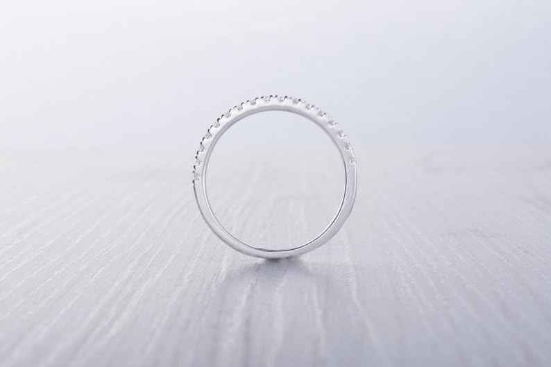 Bague solitaire argent et pierre CZ transparente idéale pour vos soirées - 3