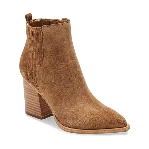 17+ Fall Outfit Ideas for Women That Always Look Stylish Ankle suede boots