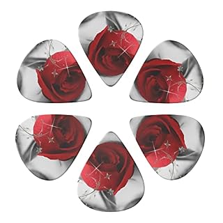 Ensemble de 6 médiators de guitare Red Rose pour guitare acoustique, guitare électrique, basse, ukulélé – fin, moyen et… - Les Beatles, Paul McCartney, John Lennon, RIngo Starr, George Harrison Ensemble de 6 médiators de guitare Red Rose pour guitare acoustique, guitare électrique, basse, ukulélé - fin, moyen et… – Image 4