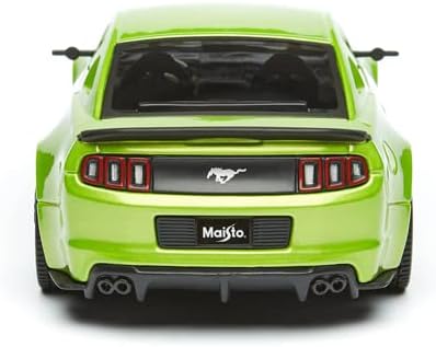 Maisto 531506 – 1: 24 Ford Mustang Street Racer 2014