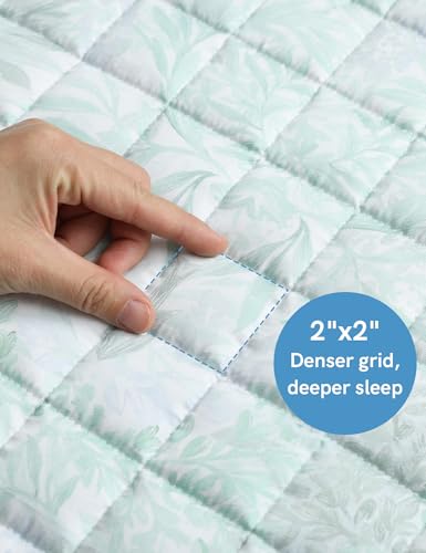 Image of YnM Cooling Weighted Blanket for Adults, 10lbs Heavy Bed Throw for One Person of 90lbs, Perfect for Hot Sleepers or Warm Climates with Rayon /Glass Beads(48x72 Inches,Twin /Full Bed, Spearmint Green)