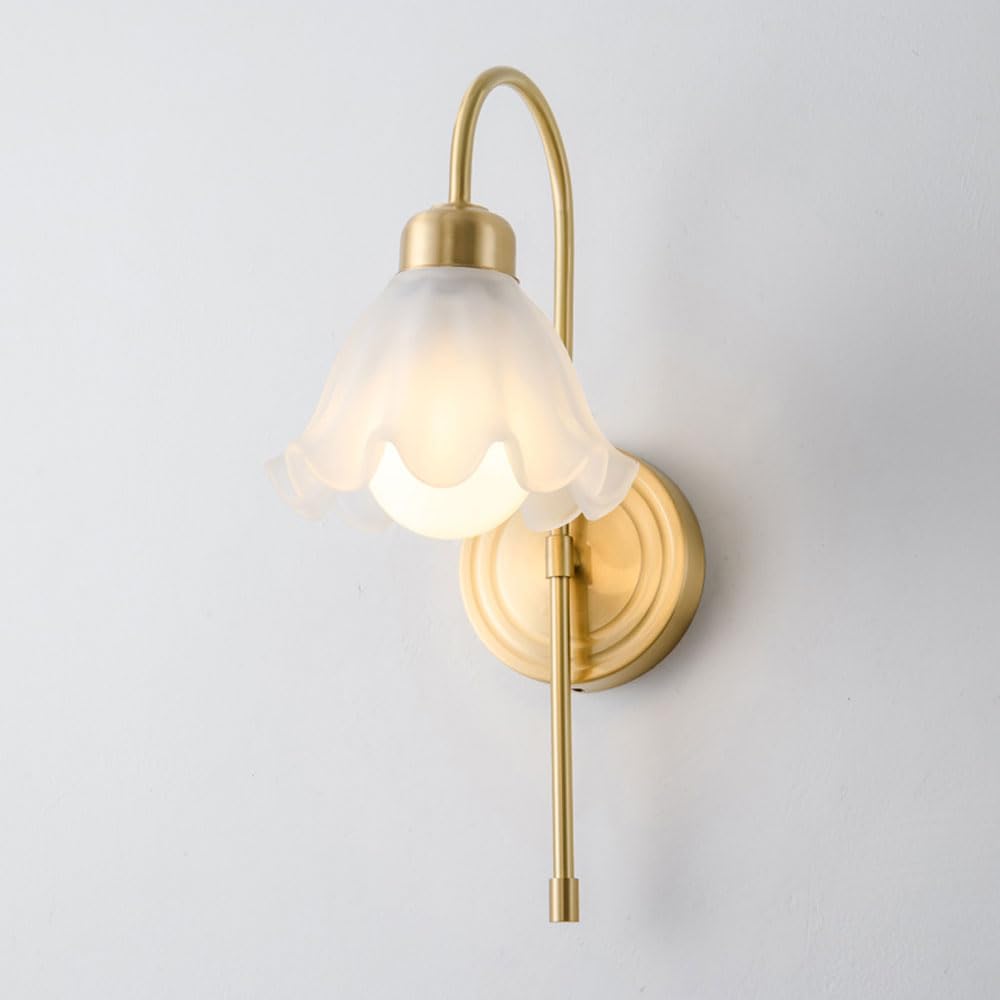 HPTHLY Vintage Glass Wall Sconce Brushed Brass Wall Lamp With Pleated Glass Shade, E27 Antiqued Wall Lighting Fixture For Bedroom Bedside Dinning Room Powde