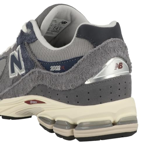 Image of New Balance Men's M2002RCC Sneaker