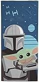 Jay Franco Star Wars The Mandalorian He's with Me Toalla de baño/piscina/playa, toalla de algodón súper suave y absorbente, resistente a la decoloración, cuenta con Grogu/Baby Yoda, mide 28 x 58