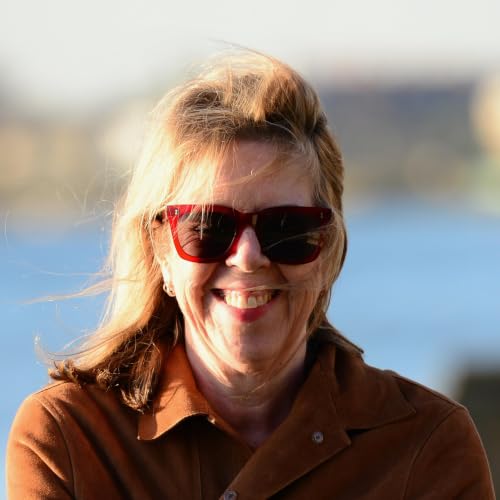 EP 13 &bull; From Building a Creative Powerhouse to Crafting Novels &bull; Nicky Sargent