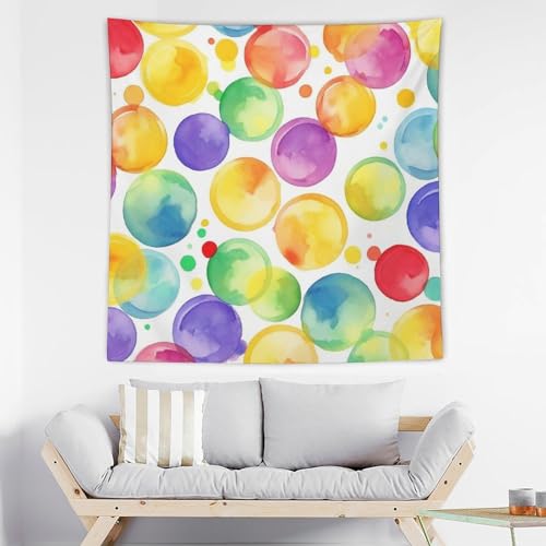Tapisserie aquarelle arc-en-ciel pour transformer l'ambiance d'un dortoir étudiant