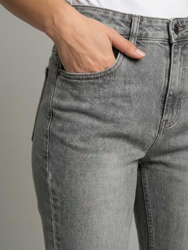 Image of Urbano Fashion Women's High Rise Straight Fit Washed Jeans Non-Stretchable