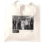 Mit umweltfreundlicher Tinte auf eine ethisch korrekt hergestellte Stofftasche aus Ringspinngarn gedruckt.