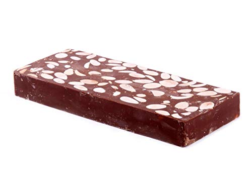 Turrón de Chocolate con Almendras Grande en 500 gramos. Producción Limitada (pueden agotarse) – Principales ingredientes: Almendra (40%), leche (11%), azúcar, Cacao (19% mínimo) -