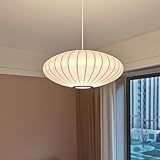 Matériaux : Fabriqué à partir d'un tissu en soie de rayonne de première qualité et d'une armature métallique. La surface est minutieusement polie pour faciliter le nettoyage et l'entretien, offrant une résistance à la corrosion, une résistance aux rayures, une transmission lumineuse améliorée et une meilleure dissipation de la chaleur. Tailles : Disponible en quatre dimensions - 30/40/50/60 cm. Couleur : Blanc. Comprend un cordon de suspension de 150 cm pour une hauteur réglable selon vos préférences. Fourni avec des composants de montage et des instructions pour une installation simple.