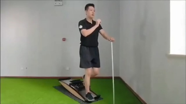 Simulador de Esquí para Entrenamiento y Rehabilitación miniatura 7