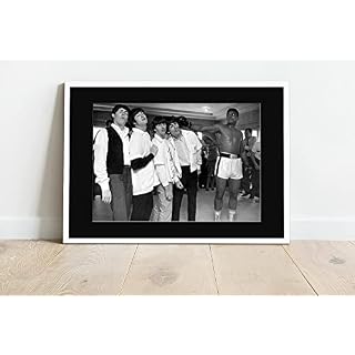 Impression des Beatles et Muhammad Ali | Cadre de la galerie | A3 (41.9×29.6cm), Black matt with White frame - Les Beatles, Paul McCartney, John Lennon, RIngo Starr, George Harrison Impression des Beatles et Muhammad Ali | Cadre de la galerie | A3 (41.9x29.6cm), Black matt with White frame – Image 2