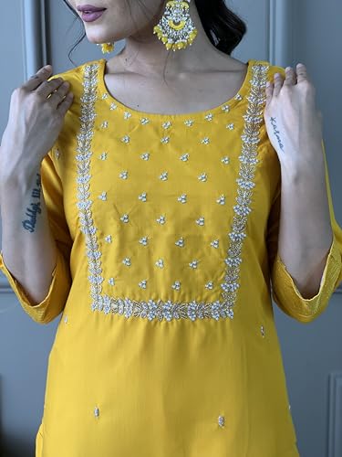 Image of Naixa Women's Viscose Embroidered Straight Kurta with Viscose Pant and Silk Blend Printed Dupatta Sets (NK-430)
