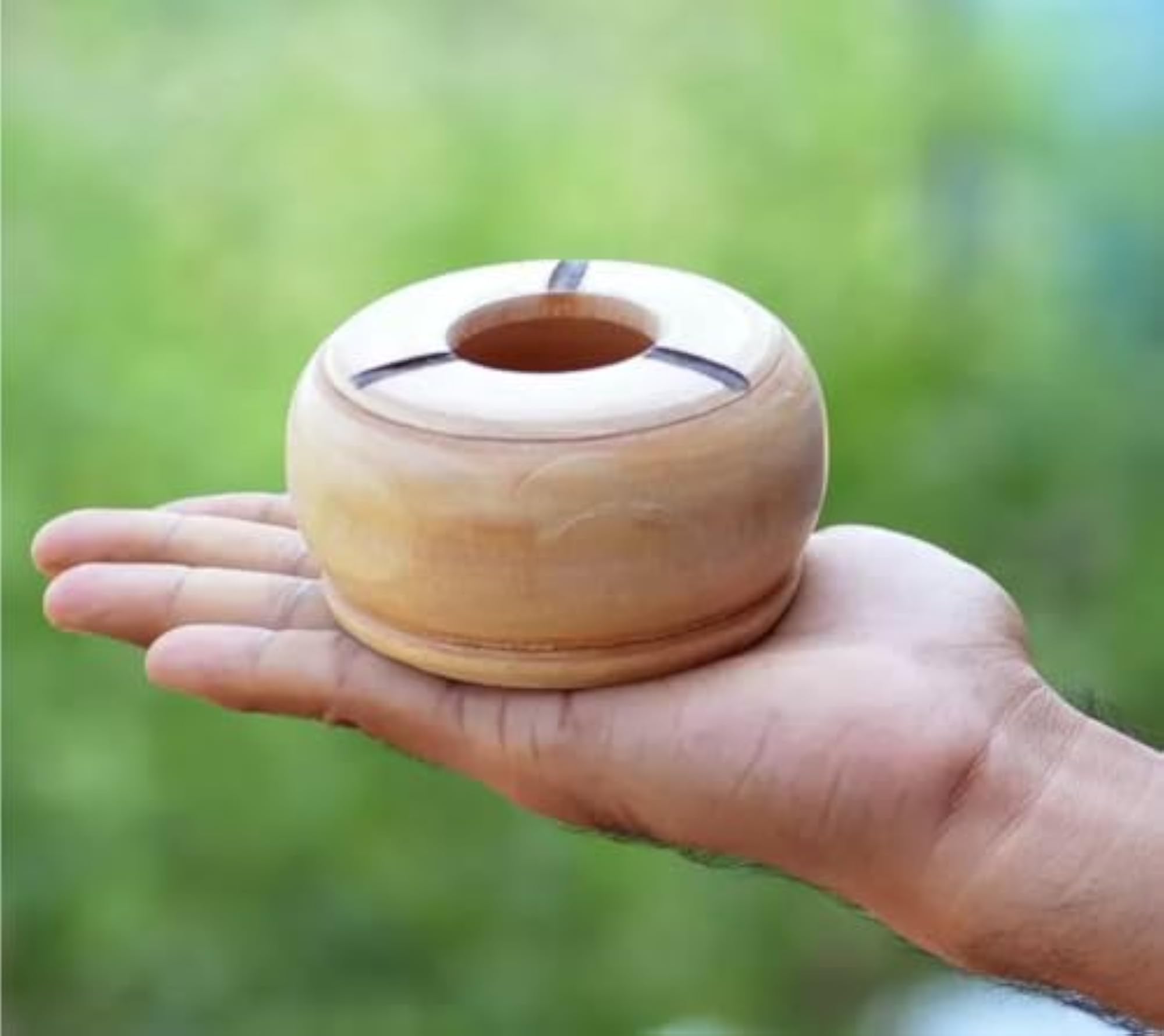 Aadityaa's Handcrafts Ash Tray, Pure Pine Wood Make