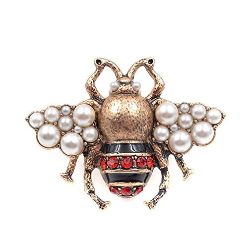 Bijoux en forme d'insecte et perles pour sublimer vos tenues de bureau et soirées
