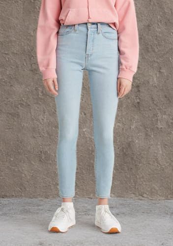 Levi's Women's Wedgie Skinny Jeans (Standard and Plus)4