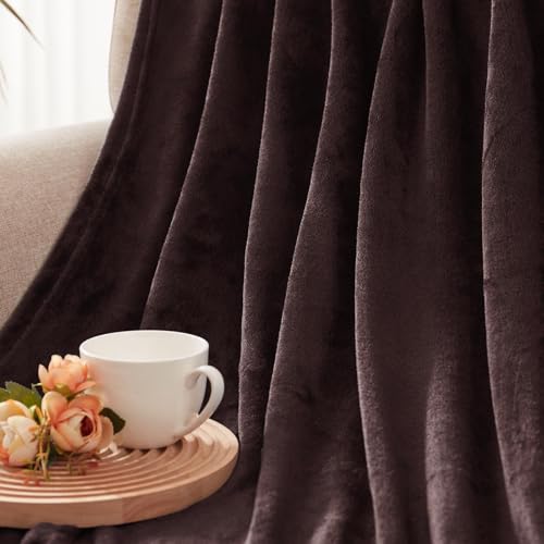 Exclusivo Mezcla Kuscheldecke Fleece Decke für Couch, Superweiche und Warme Sofadecke Wohndecke für Ganzjahreszeit, Plüsch und Leicht, 130 x 170 cm, Braun