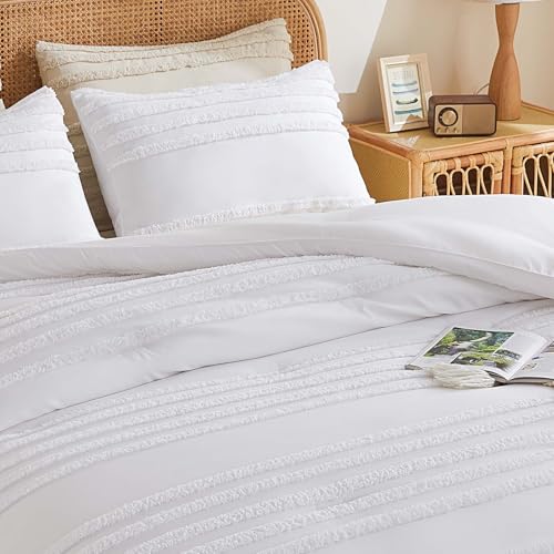 Image of BEDELITE Boho King Size Comforter Set - White Tufted Striped Bed Set 3 Pieces, Soft Vintage Farmhouse Comforter for All Seasons, Boho Home Decor,Fluffy Jacquard Bedding with Pillow Sham