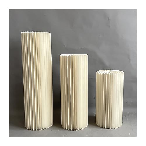 Colonnes en papier pliables pour decor de fete facile a stocker