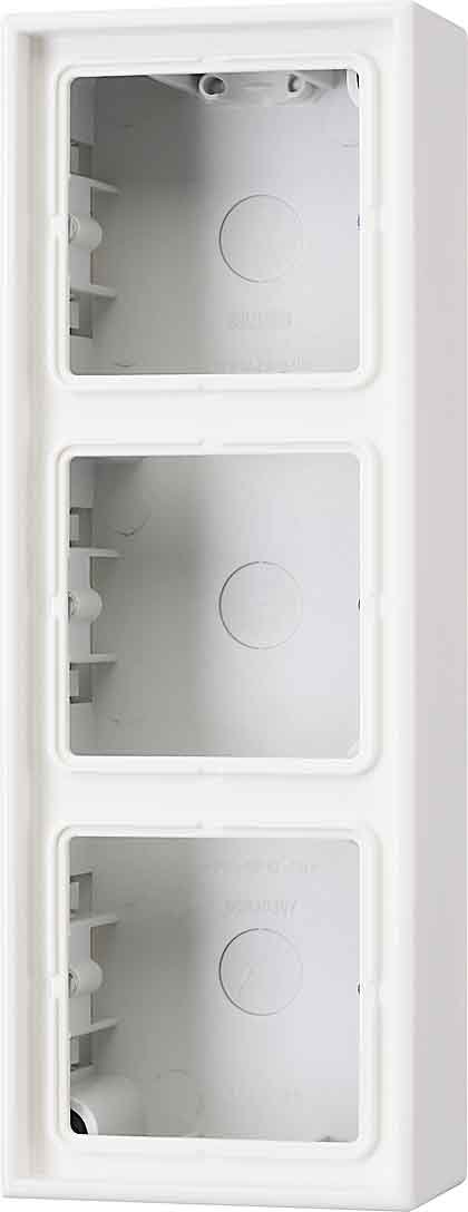 Coque JUNG Ls58 3 ASW cadre 3 prises pour organiser le coin bureau du salon