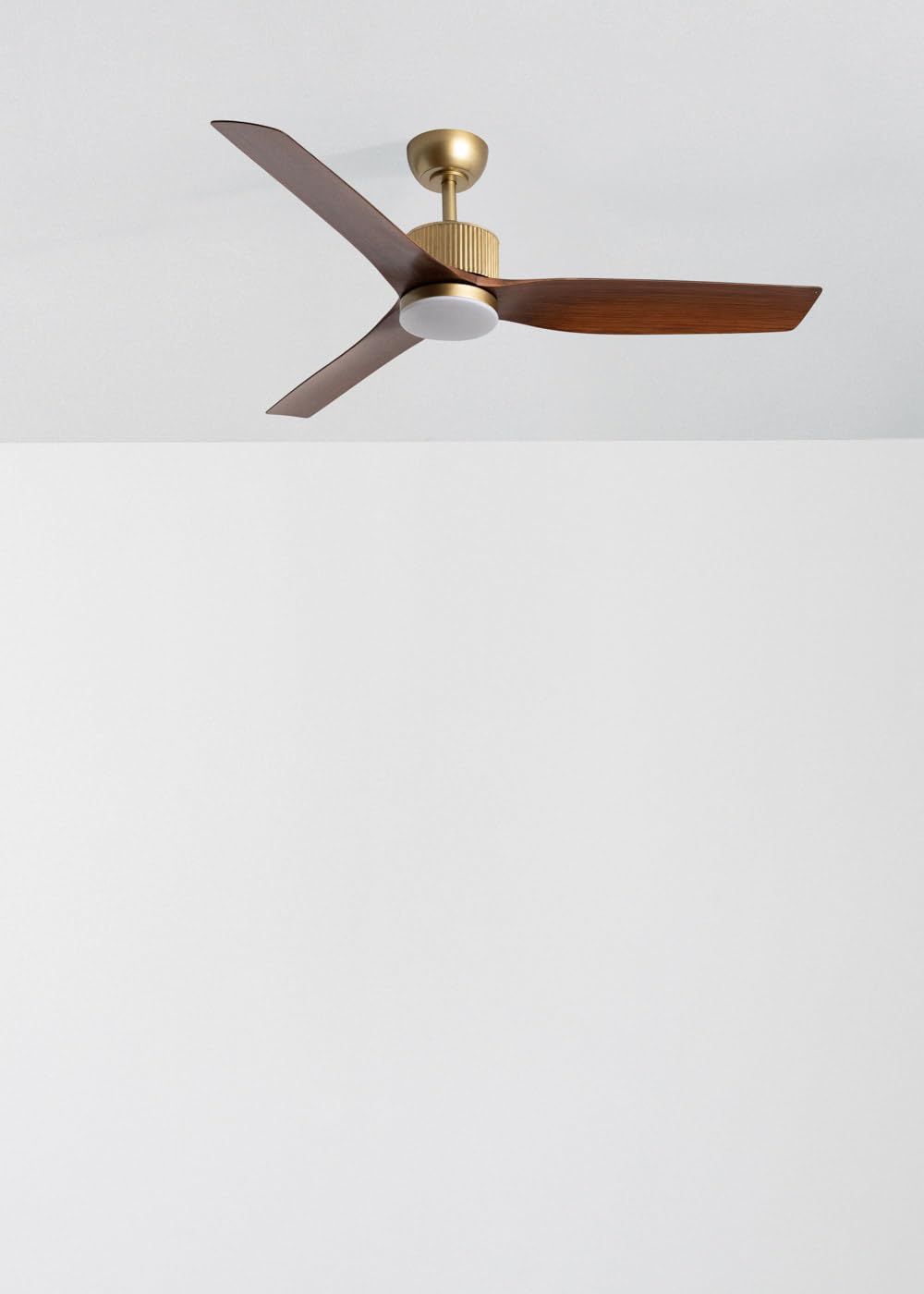 CREATE / WIND ASTORIA/Ventilador de techo con luz / 43W, Silencioso, Ø132 cm, 6 velocidades, luz LED, programable, función verano - invierno