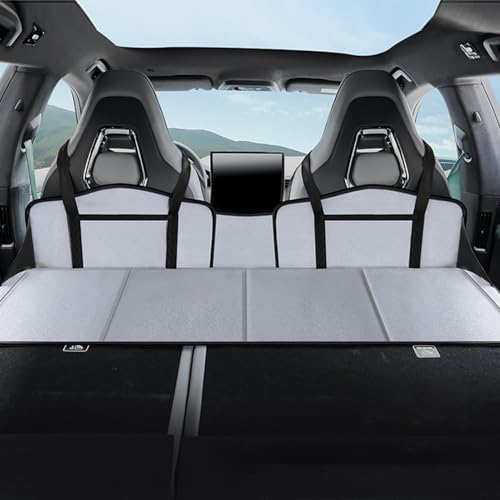 Extension de matelas pour siège auto résolvant le manque de place à l'arrière
