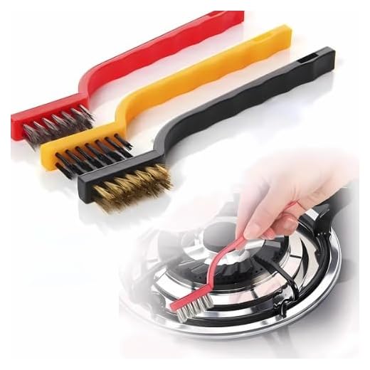 Jogo de Escovas para Limpeza, Kit com 3 Peças, Nylon, Metal e Aço, com Cabo Plástico