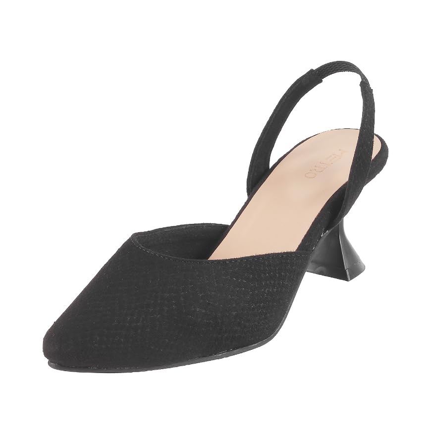Image of Metro Women Smart Pump Shoes