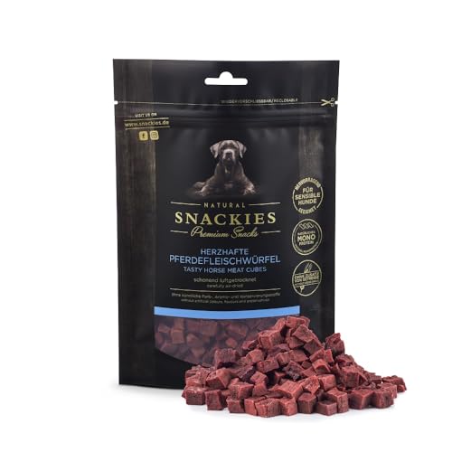 SNACKIES 16er-Pack (à 170g) Herzhafte Pferdefleischwürfel Premium Snacks für Hunde ohne Zusatz von Getreide, Zucker, Farb-, Aroma- und Konservierungsstoffe, schonend luftgetrocknete Leckerli