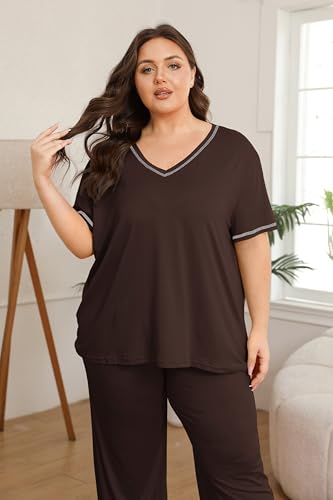 Image of Vozanet Women's Plus Size Pajama Sets Short Sleeve Long Pants Solid Color with Piping Trim Elegant Loungewear Cozy Sleepwear