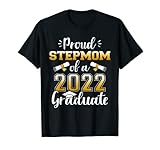 Proud stepmom of a class of 2022 graduate senior graduation T-Shirt
